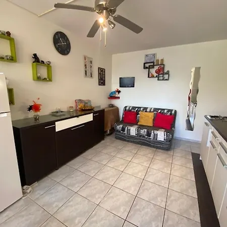 T2 Lumineux Avec Jardin, Proche A Narbonne - 4 Pers, Equipement Complet, Environnement Calme - Fr-1-795-27