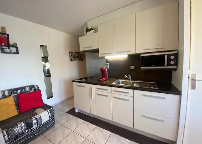 Apartment T2 Lumineux Avec Jardin, Proche A Narbonne - 4 Pers, Equipement Complet, Environnement Calme - Fr-1-795-27 *